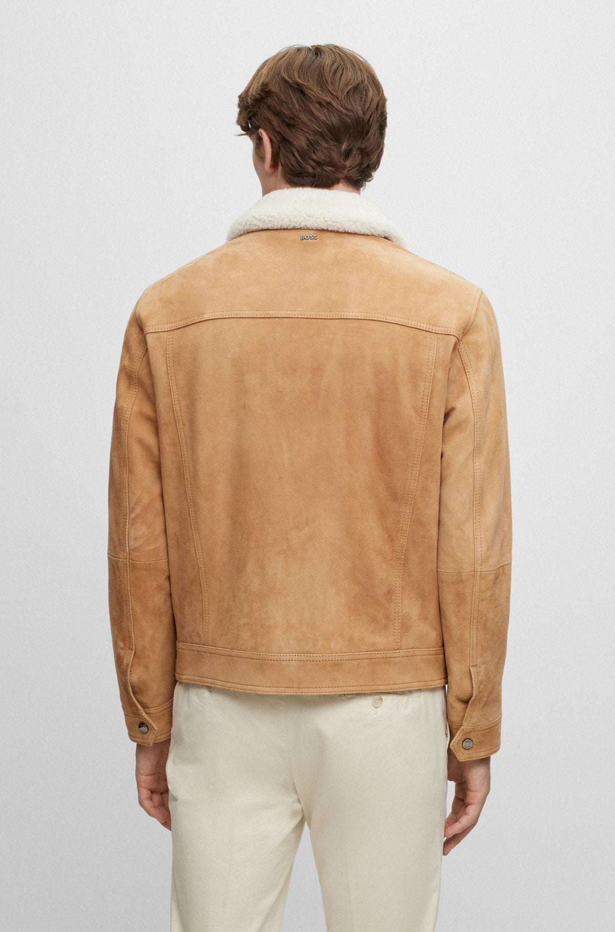 Brown Suede Jacket with Luxe Boa Collar  Valentines Day 褐色のスエードジャケット リュクスボアカラー  バレンタインデー