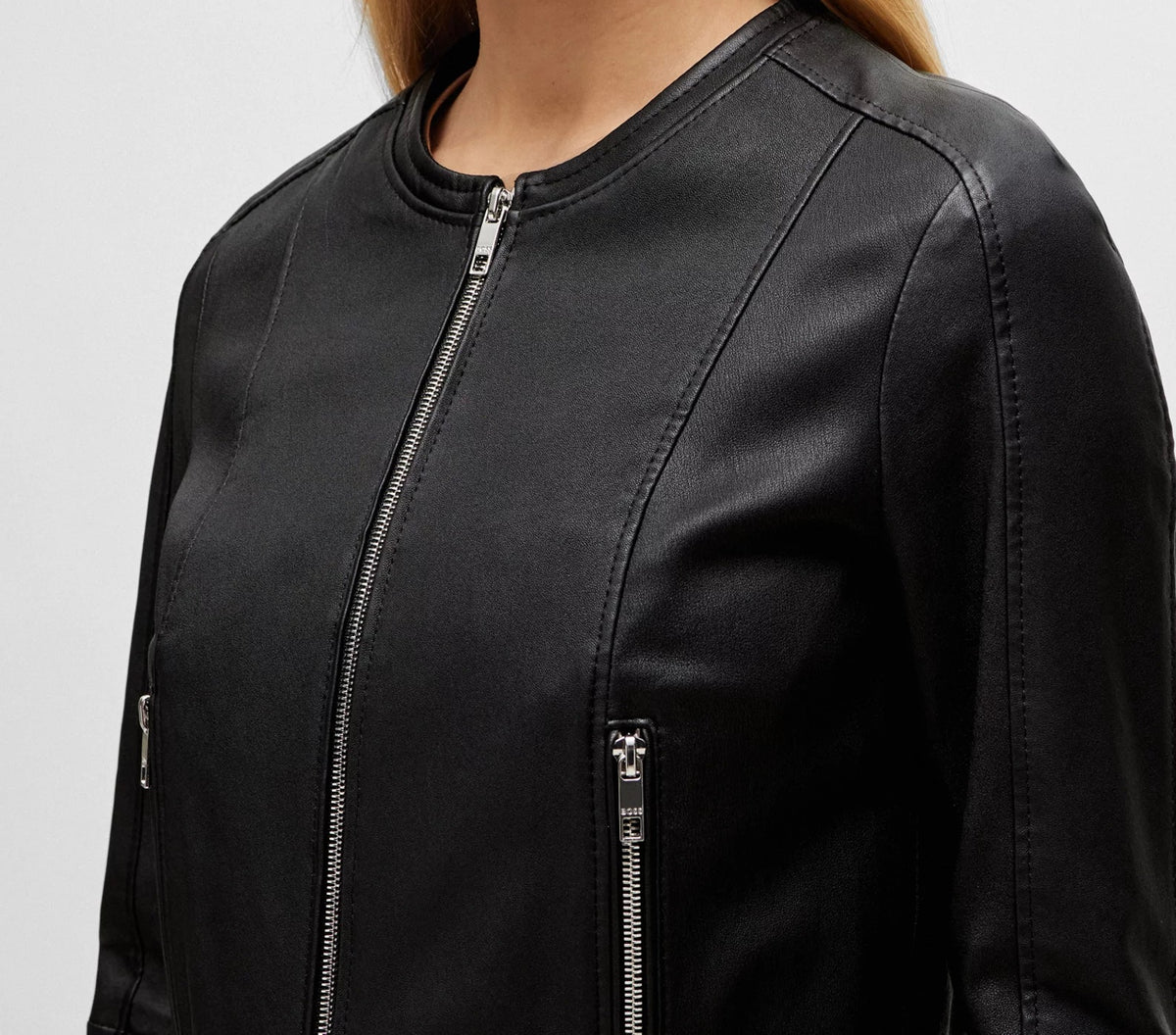 Collarless leatherjacket slimfit_black