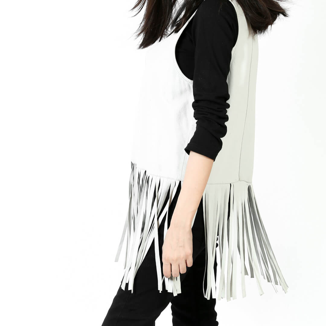 Sleeveless Lapel Collar White Fringe Leather Shirt for Women